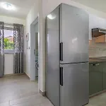 Awesome In Ližnjan